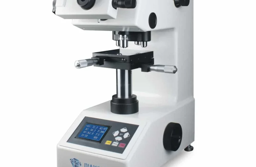 การทดสอบด้วยเครื่องทดสอบความแข็งจุลภาค (Vicker Microhardness Tester)